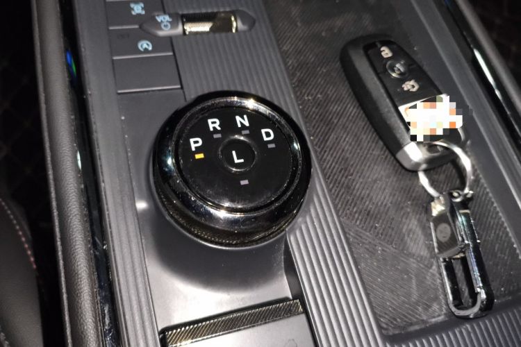 Used Ford Mondeo 2023 EcoBoost 180 Comfort Model Gear Lever