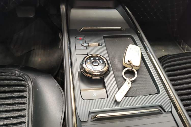 Used Ford Mondeo 2023 EcoBoost 245 Luxury Model Gear Lever