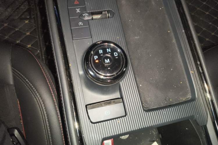 Used Ford Mondeo 2023 EcoBoost 245 Luxury Model Gear Lever