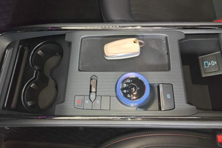 Used Ford Mondeo 2023 EcoBoost 245 Luxury Model Gear Lever