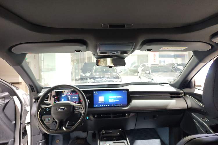 Used Ford Mondeo 2023 EcoBoost 180 Comfort Model Headliner