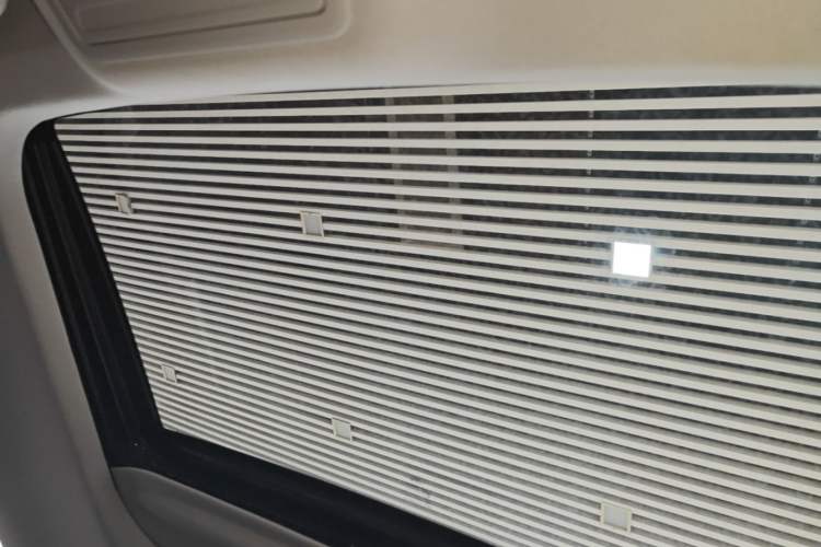 Used Ford Mondeo 2023 EcoBoost 245 Luxury Model Headliner