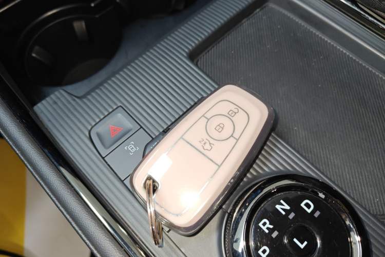 Used Ford Mondeo 2023 EcoBoost 180 Comfort Model Interior 1