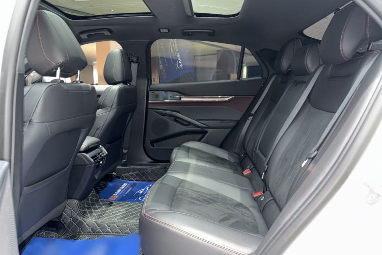 Used Ford Mondeo 2023 EcoBoost 245 Ultimate Model Interior 4