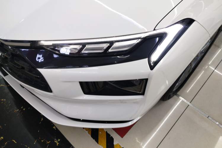Used Ford Mondeo 2023 EcoBoost 245 Luxury Model Left Front Headlight
