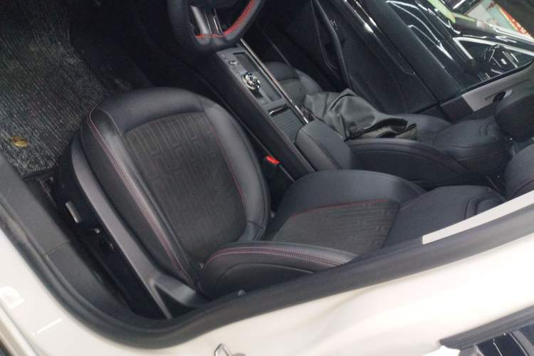 Used Ford Mondeo 2023 EcoBoost 245 Luxury Model Left Front Seat