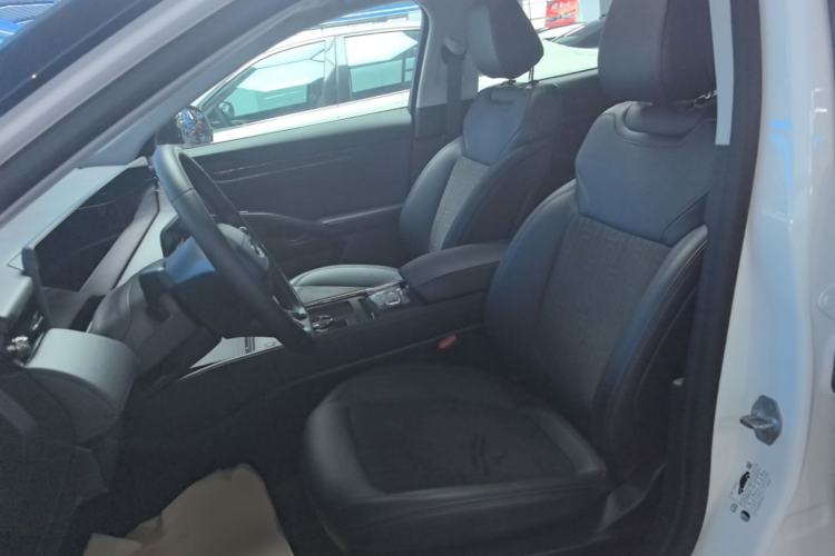 Used Ford Mondeo 2023 EcoBoost 245 Luxury Model Left Front Seat