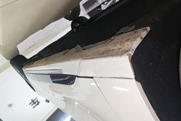 Used Ford Mondeo 2023 EcoBoost 180 Luxury Model Left Side Sill