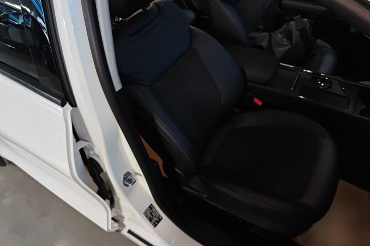 Used Ford Mondeo 2023 EcoBoost 245 Luxury Model Right Front Seat