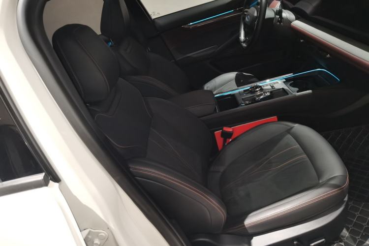 Used Ford Mondeo 2023 EcoBoost 245 Ultimate Model Right Front Seat