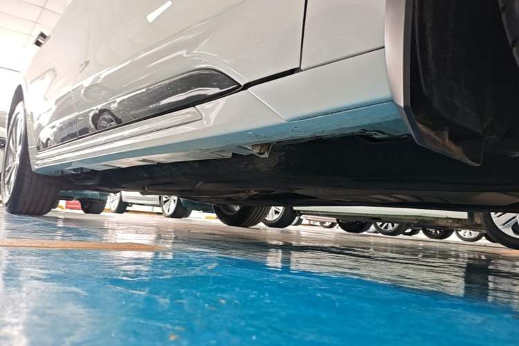 Used Ford Mondeo 2023 EcoBoost 245 Luxury Model Right Side Sill