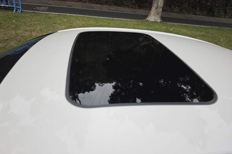 Used Ford Mondeo 2023 EcoBoost 180 Comfort Model Roof