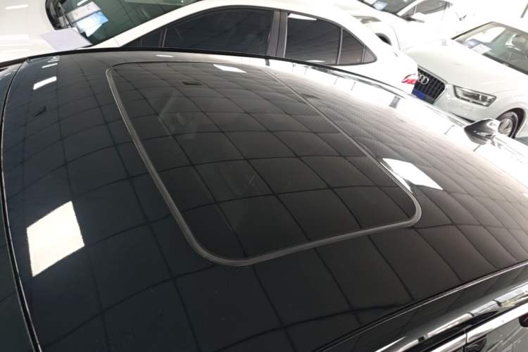 Used Ford Mondeo 2023 EcoBoost 245 Luxury Model Roof