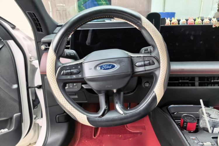 Used Ford Mondeo 2023 EcoBoost 180 Ultimate Model Steering Wheel