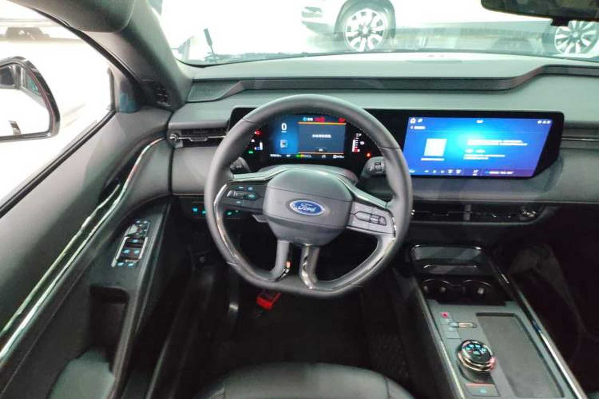 Used Ford Mondeo 2023 EcoBoost 180 Comfort Model Steering Wheel