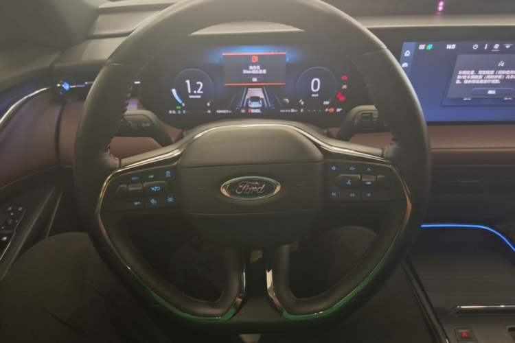 Used Ford Mondeo 2023 EcoBoost 245 Ultimate Model Steering Wheel