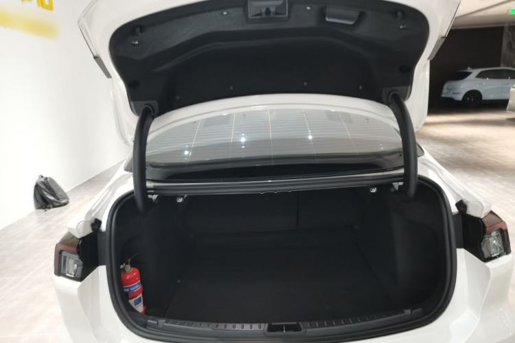 Used Ford Mondeo 2023 EcoBoost 245 Ultimate Model Trunk