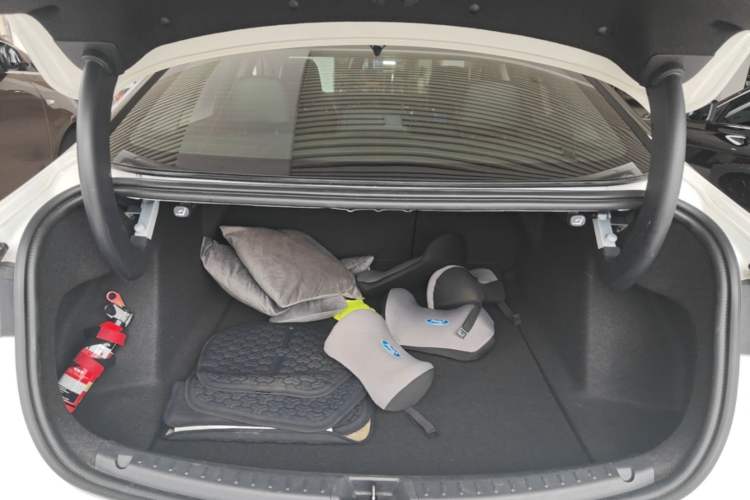 Used Ford Mondeo 2023 EcoBoost 245 Luxury Model Trunk