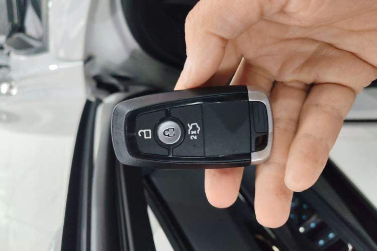 Used Ford Mondeo 2023 EcoBoost 180 Comfort Model Vehicle Key