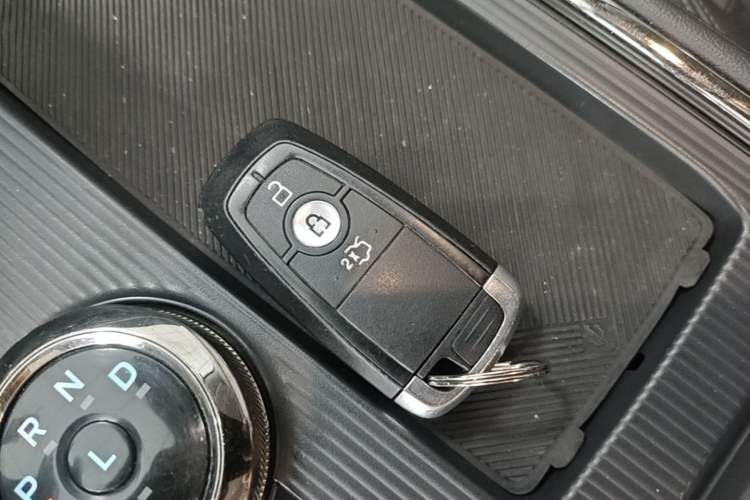 Used Ford Mondeo 2023 EcoBoost 180 Luxury Model Vehicle Key