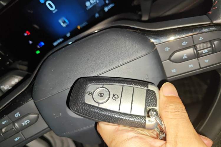 Used Ford Mondeo 2023 EcoBoost 180 Comfort Model Vehicle Key