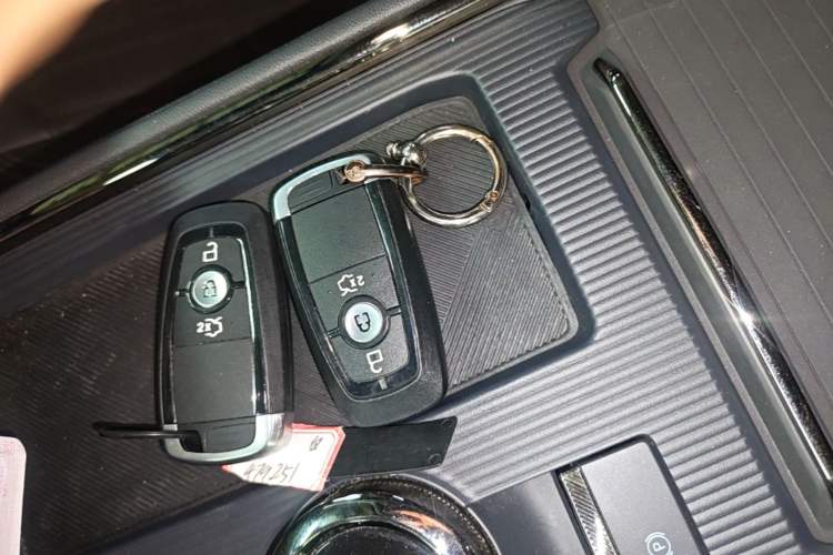 Used Ford Mondeo 2023 EcoBoost 180 Luxury Model Vehicle Key