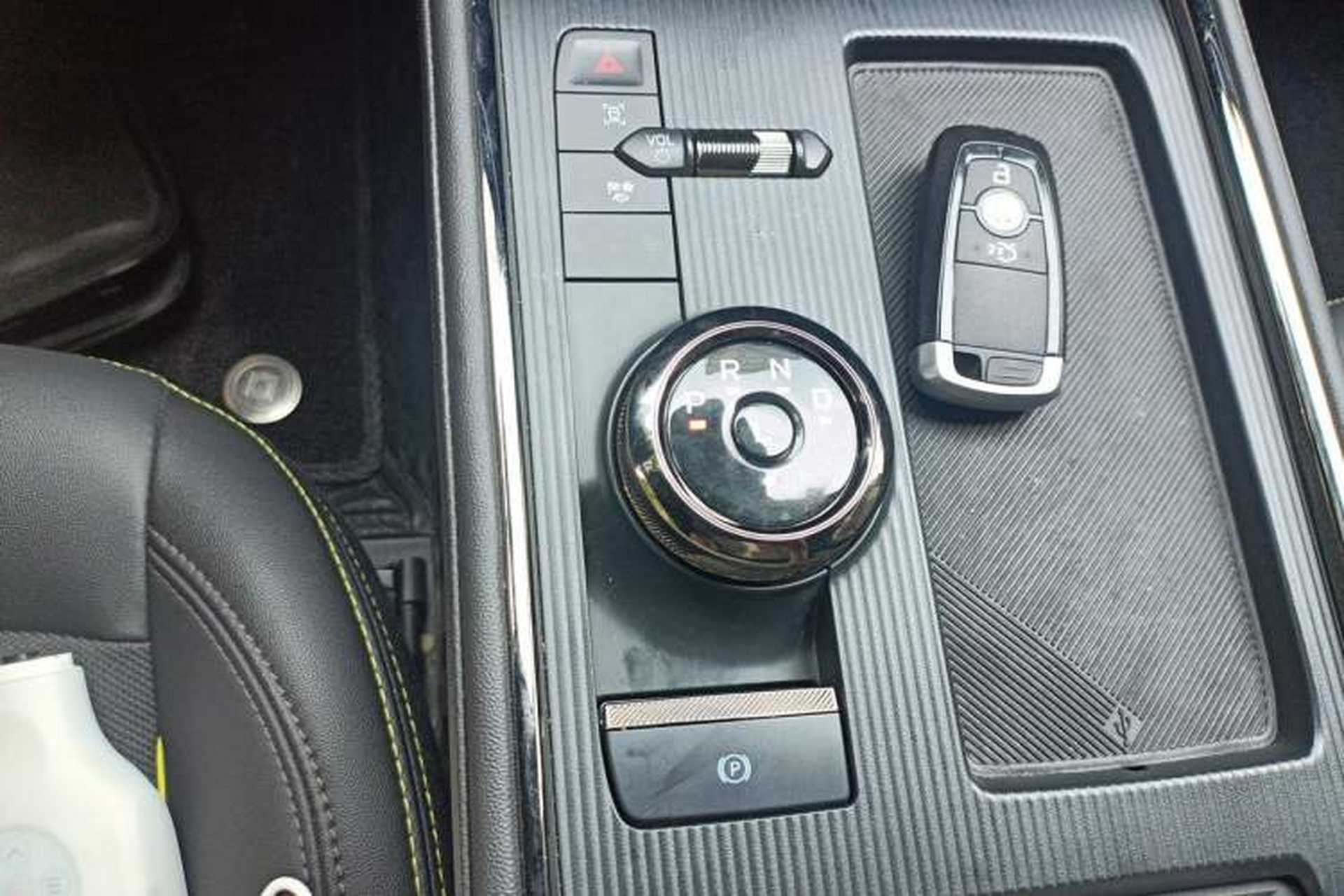 Used Ford Mondeo 2024 2.0T E-Hybrid Sport Edition Gear Lever