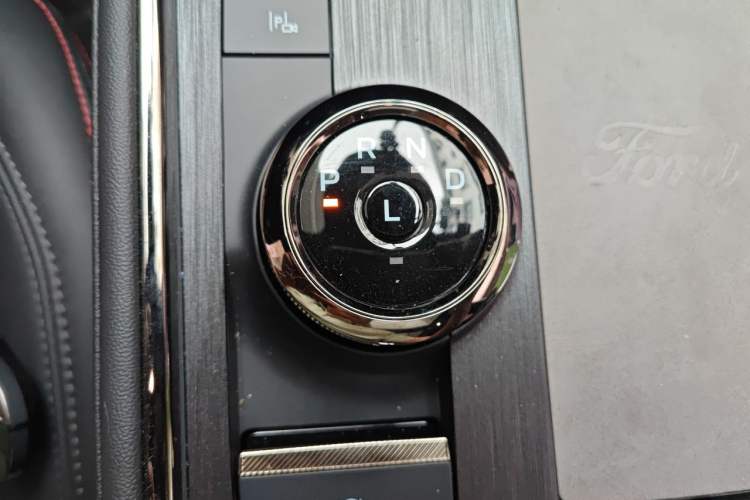 Used Ford Mondeo 2024 2.0T E-Hybrid Sport Edition ST-Line Gear Lever