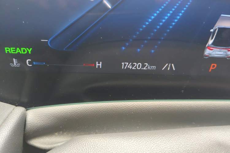 Used Ford Mondeo 2024 2.0T E-Hybrid Sport Edition ST-Line Odometer Close Up