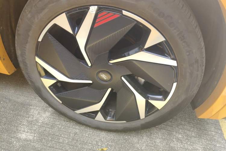 Used Ford Mondeo 2024 2.0T E-Hybrid Sport Edition ST-Line Right Front Wheel Hub