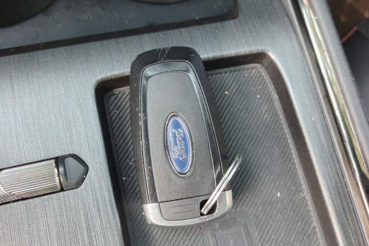 Used Ford Mondeo 2024 2.0T E-Hybrid Sport Edition ST-Line Vehicle Key