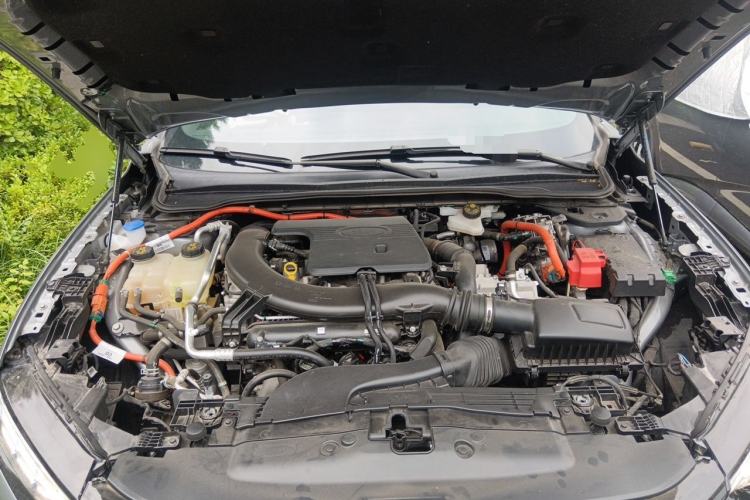 Used Ford Mondeo 2024 2.0T E-Hybrid Sport Edition Engine Bay