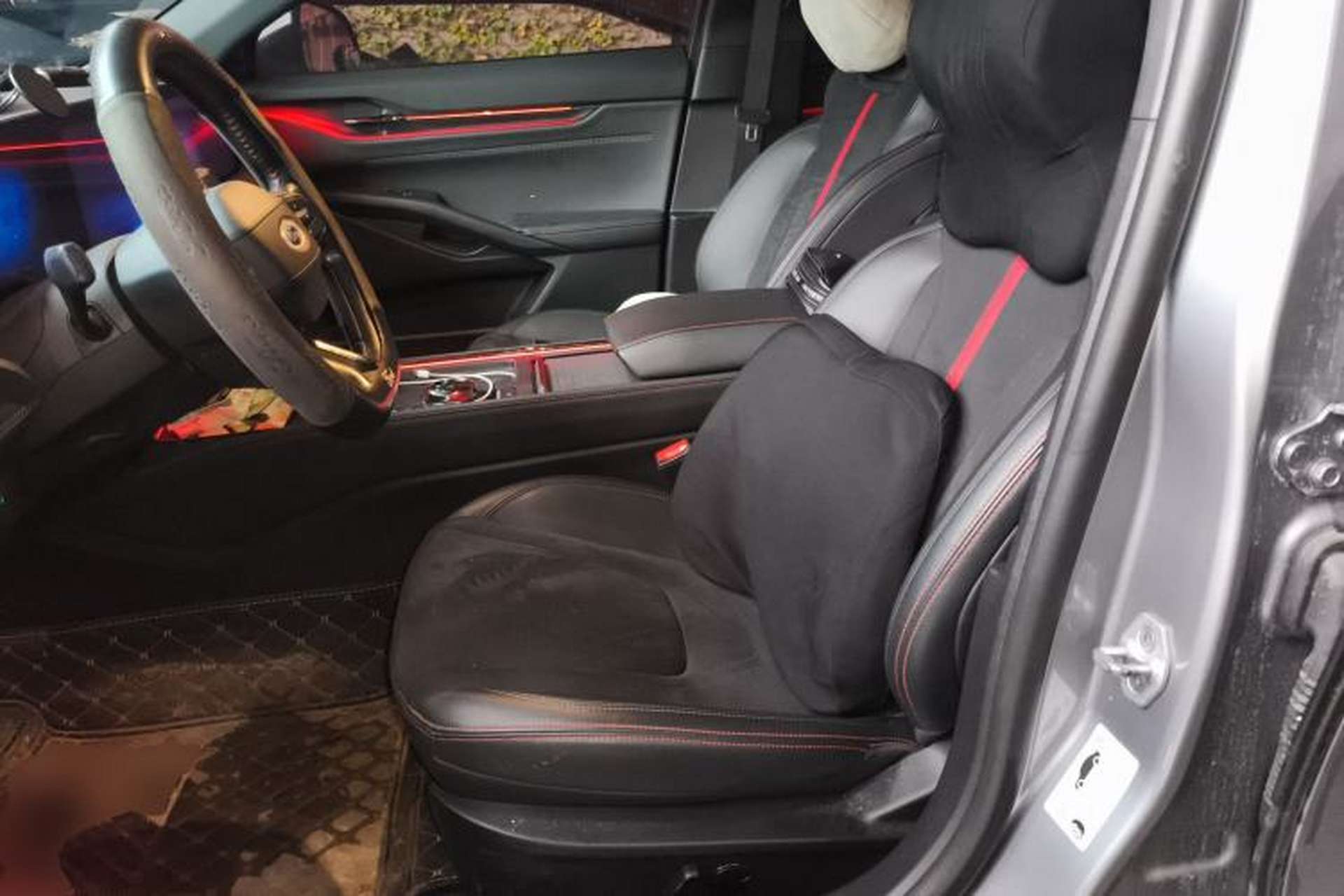 Used Ford Mondeo 2024 2.0T E-Hybrid Sport Edition ST-Line Left Front Seat