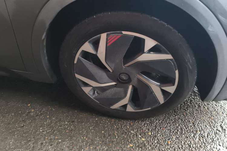 Used Ford Mondeo 2024 2.0T E-Hybrid Sport Edition ST-Line Right Front Wheel Hub