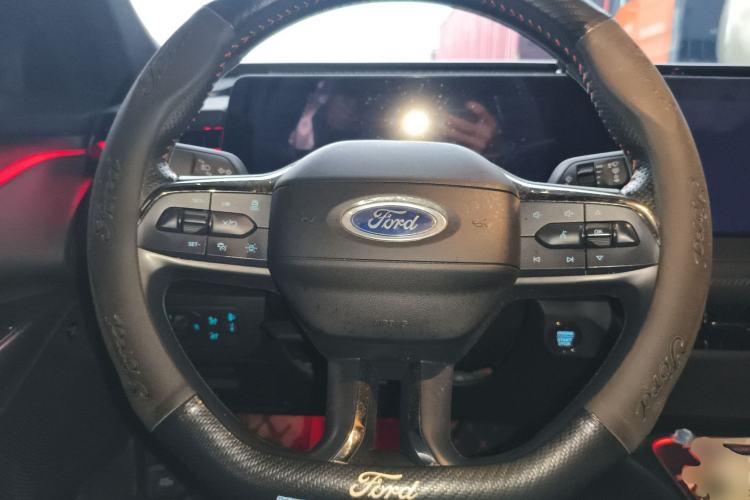 Used Ford Mondeo 2024 2.0T E-Hybrid Sport Edition ST-Line Steering Wheel