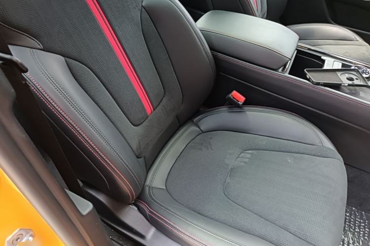 Used Ford Mondeo 2024 2.0T E-Hybrid Sport Edition ST-Line Right Front Seat