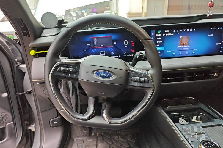 Used Ford Mondeo 2024 2.0T E-Hybrid Sport Edition Steering Wheel