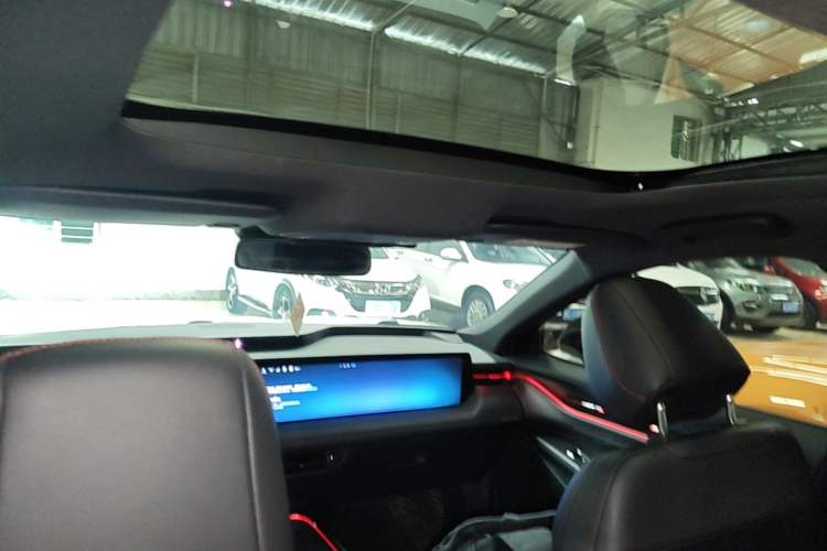 Used Ford Mondeo 2024 2.0T E-Hybrid Sport Edition ST-Line Headliner