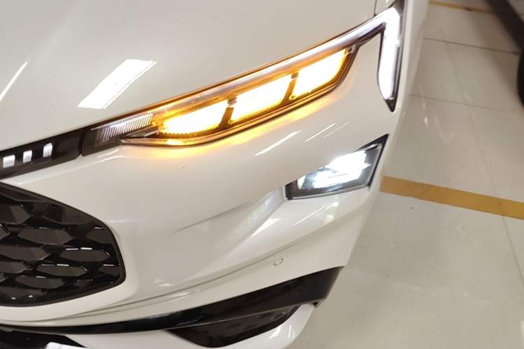 Used Ford Mondeo 2024 2.0T E-Hybrid Sport Edition ST-Line Left Front Headlight
