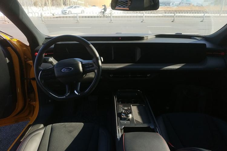 Used Ford Mondeo 2024 2.0T E-Hybrid Sport Edition ST-Line Center Console