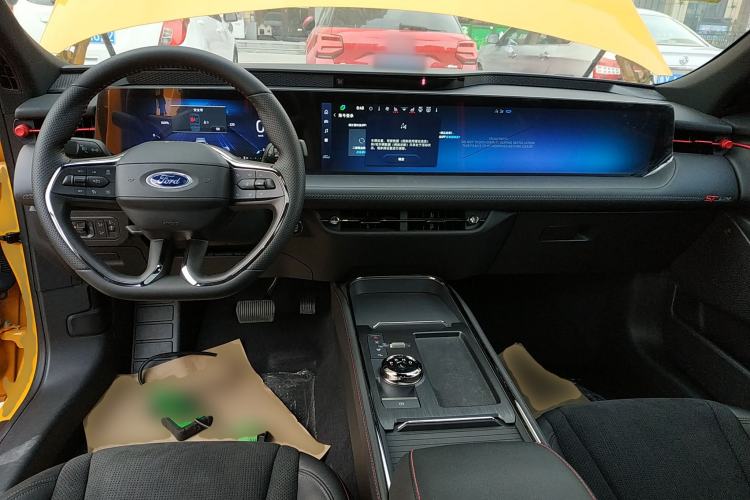 Used Ford Mondeo 2024 2.0T E-Hybrid Sport Edition ST-Line Center Console