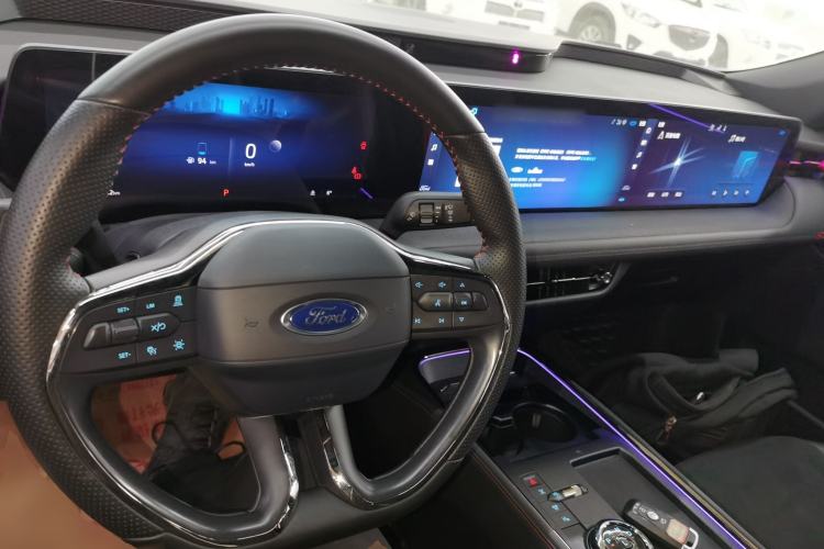 Used Ford Mondeo 2024 2.0T E-Hybrid Sport Edition ST-Line Center Console
