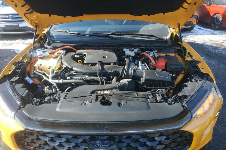 Used Ford Mondeo 2024 2.0T E-Hybrid Sport Edition ST-Line Engine Bay