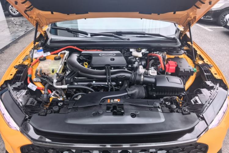 Used Ford Mondeo 2024 2.0T E-Hybrid Sport Edition ST-Line Engine Bay