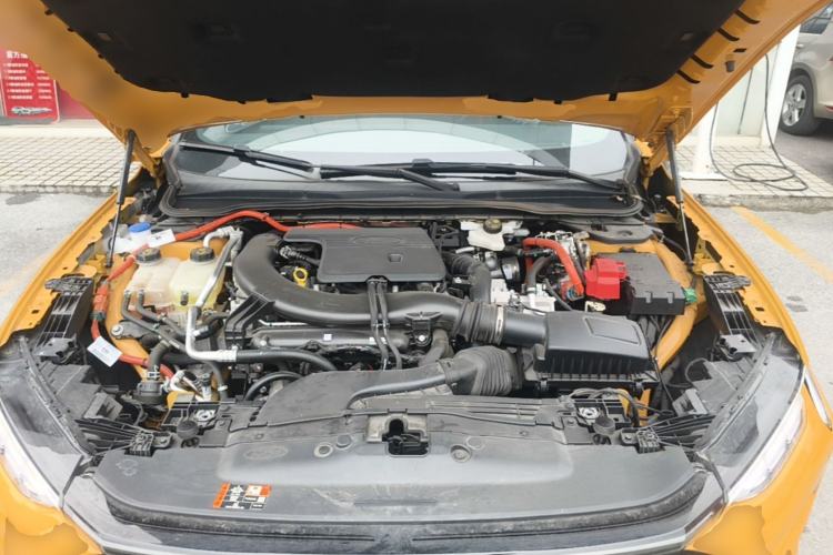 Used Ford Mondeo 2024 2.0T E-Hybrid Sport Edition ST-Line Engine Bay