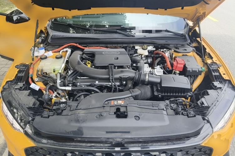 Used Ford Mondeo 2024 2.0T E-Hybrid Sport Edition ST-Line Engine Bay