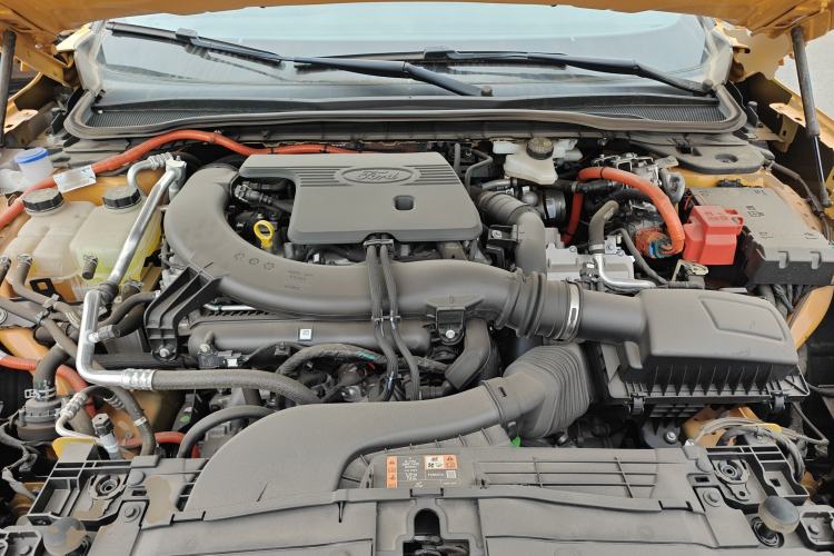 Used Ford Mondeo 2024 2.0T E-Hybrid Sport Edition ST-Line Engine Bay