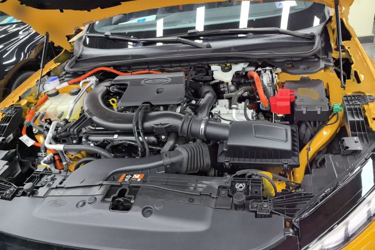 Used Ford Mondeo 2024 2.0T E-Hybrid Sport Edition ST-Line Engine Bay