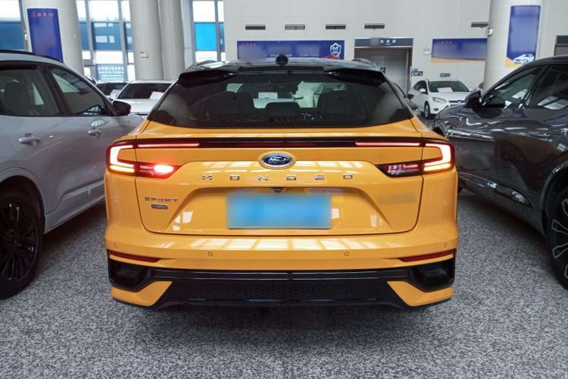 Used Ford Mondeo 2024 2.0T E-Hybrid Sport Edition ST-Line Exterior 4