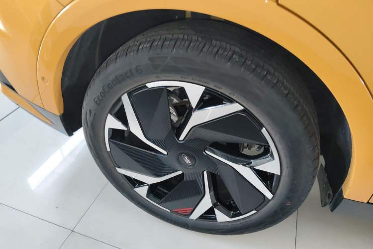 Used Ford Mondeo 2024 2.0T E-Hybrid Sport Edition ST-Line Exterior 8